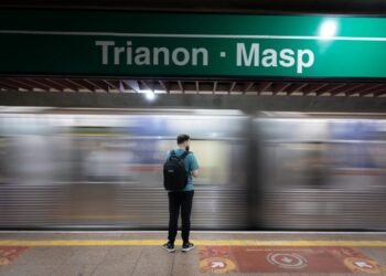 Veja como vai funcionar o Metrô durante o feriado prolongado de Finados
